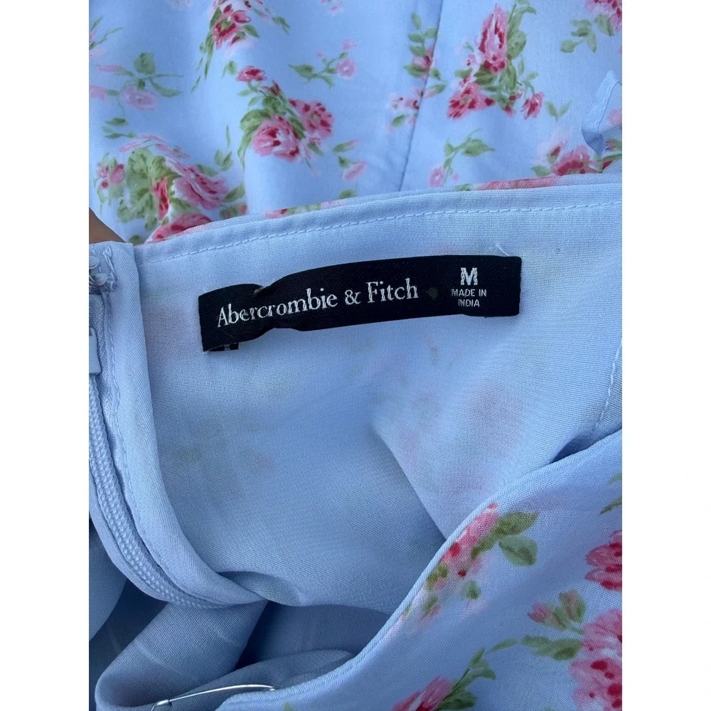 Abercrombie & Fitch romantic floral